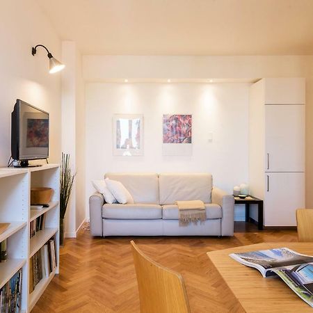 Joivy Homey 1-Bed With View Near Citylife Milan Luaran gambar