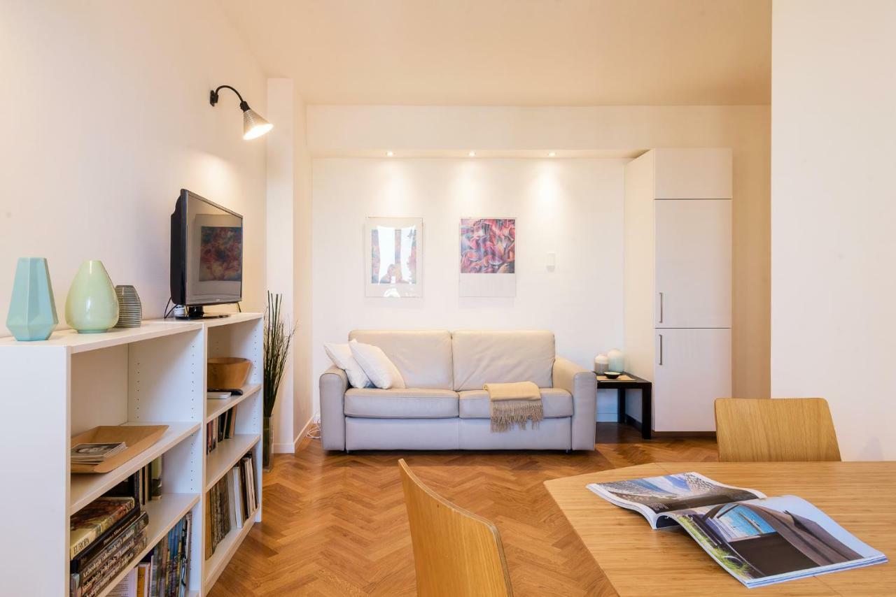 Joivy Homey 1-Bed With View Near Citylife Milan Luaran gambar